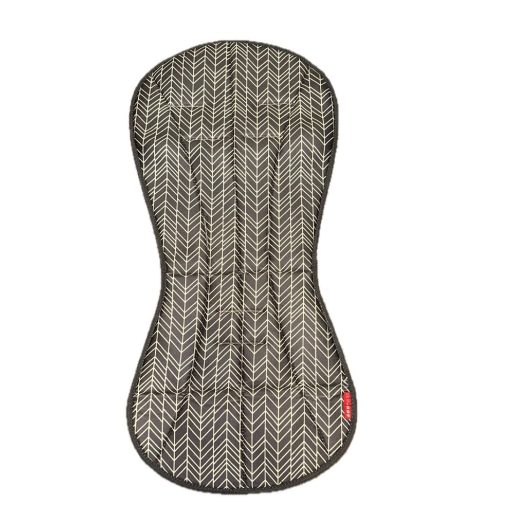 Skip Hop Grey and White Stroller Seat Liner